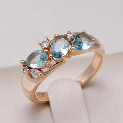 Sandra's Blue Vintage Zirconia Ring in Golden Tone