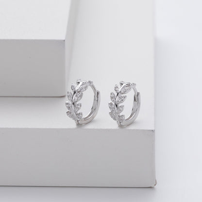 Eleganta 5A Zirconia silverfärgade örhängen