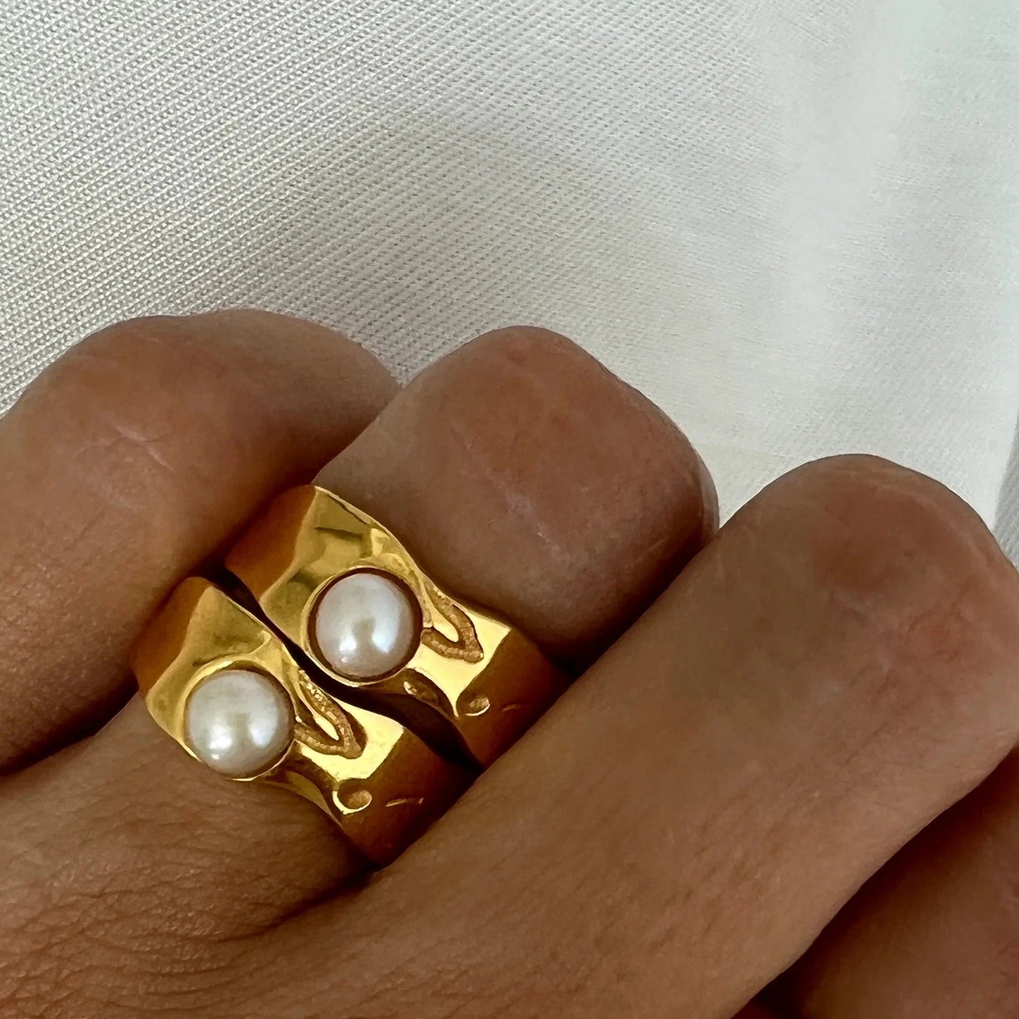 Vintage Natural Golden Tone Pearl Ring