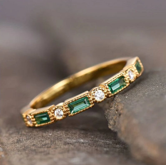 Vintage Green Zirconia Golden Tone Ring