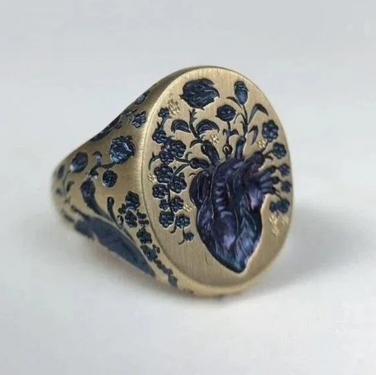 Vintage Blue Flower Golden Tone Ring