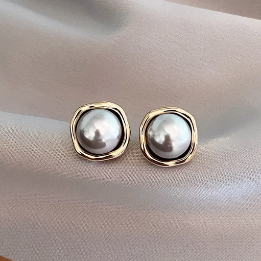 Elegant Black Pearl Earrings