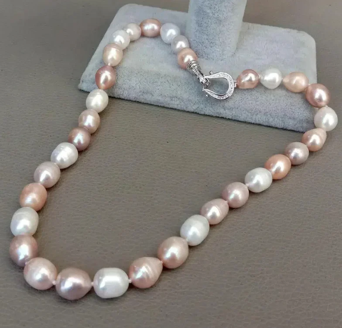 Coloured Pearl Necklace