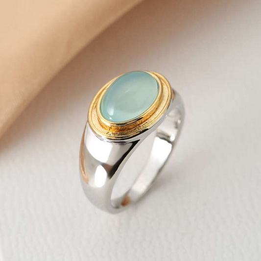 Gabi - Vintage Green Moonstone Ring